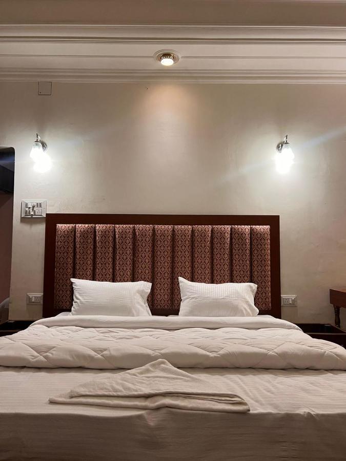 Aavaa Shanti Niwas Varanasi Ngoại thất bức ảnh