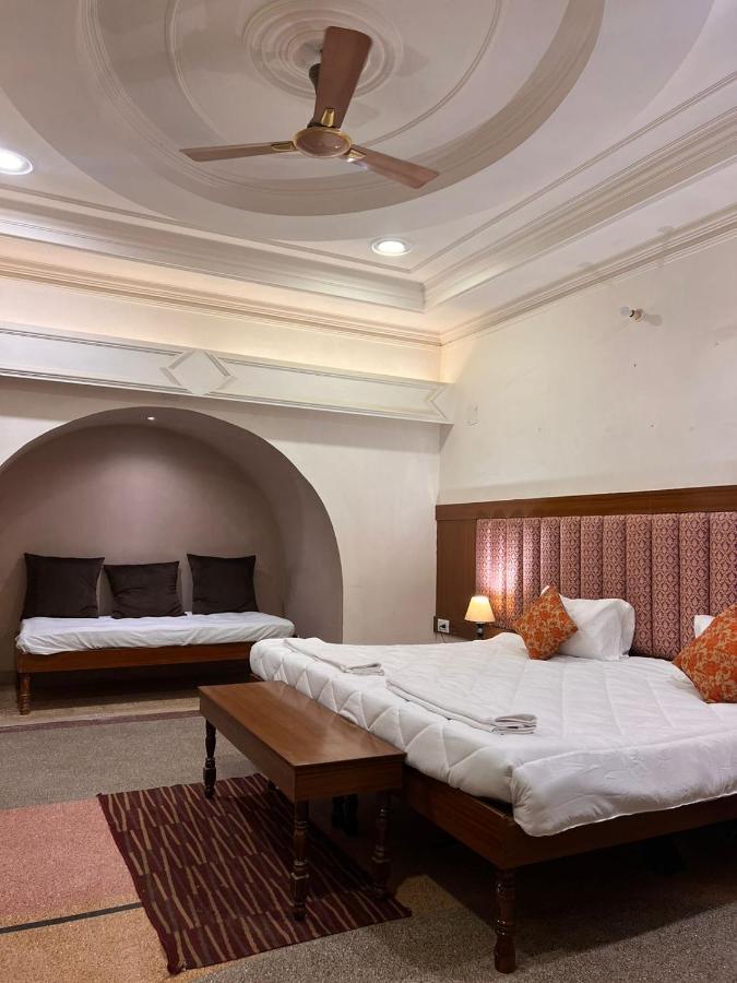 Aavaa Shanti Niwas Varanasi Ngoại thất bức ảnh